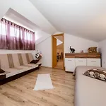 In With Seaview, Terrace, Air Condition, Wifi Appartement Mundanije