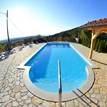 Appartement In With Seaview, Terrace, Air Condition, Wifi Mundanije