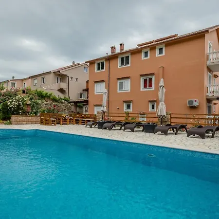 Appartamento In With Seaview, Terrace, Air Condition, Wifi Mundanije