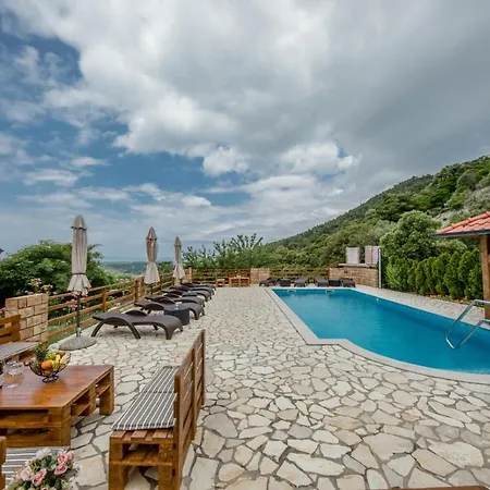 In With Seaview, Terrace, Air Condition, Wifi