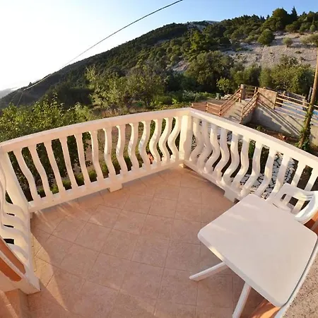 Appartamento In With Seaview, Terrace, Air Condition, Wifi