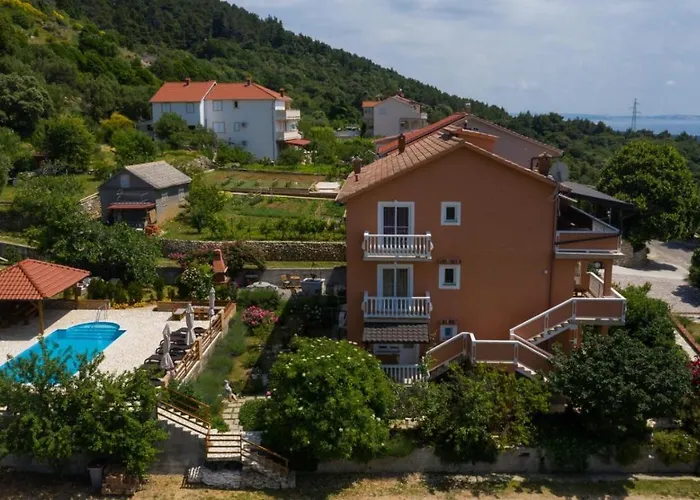 In With Seaview, Terrace, Air Condition, Wifi Appartamento Mundanije