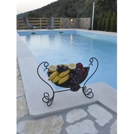 Appartamento In With Seaview, Terrace, Air Condition, Wifi Mundanije