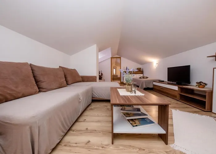 Appartement In With Seaview, Terrace, Air Condition, Wifi *