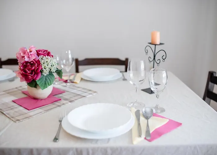 Appartement In With Seaview, Terrace, Air Condition, Wifi